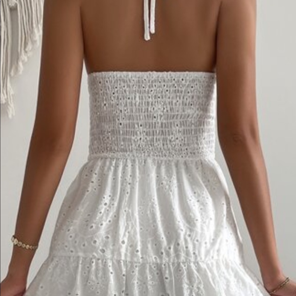 Boho White Floral Eyelet Halter Maxi Dress - Picture 4 of 8